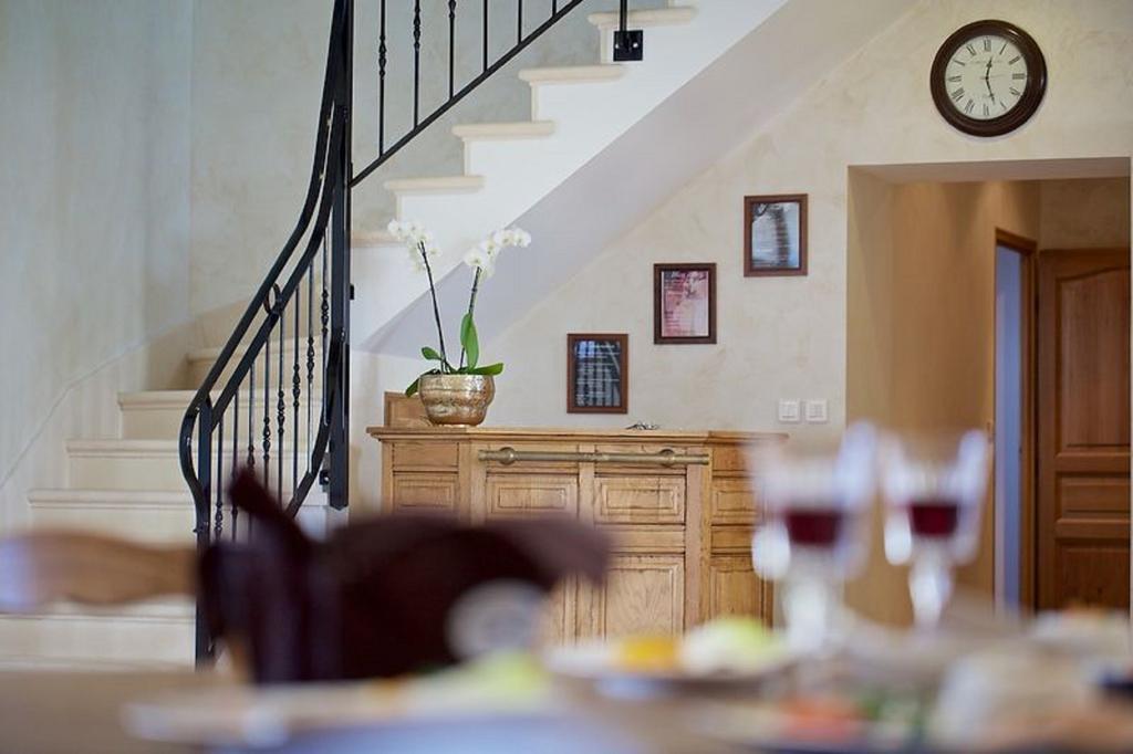 Bed and Breakfast La Grange De Boulaines Méru Zewnętrze zdjęcie